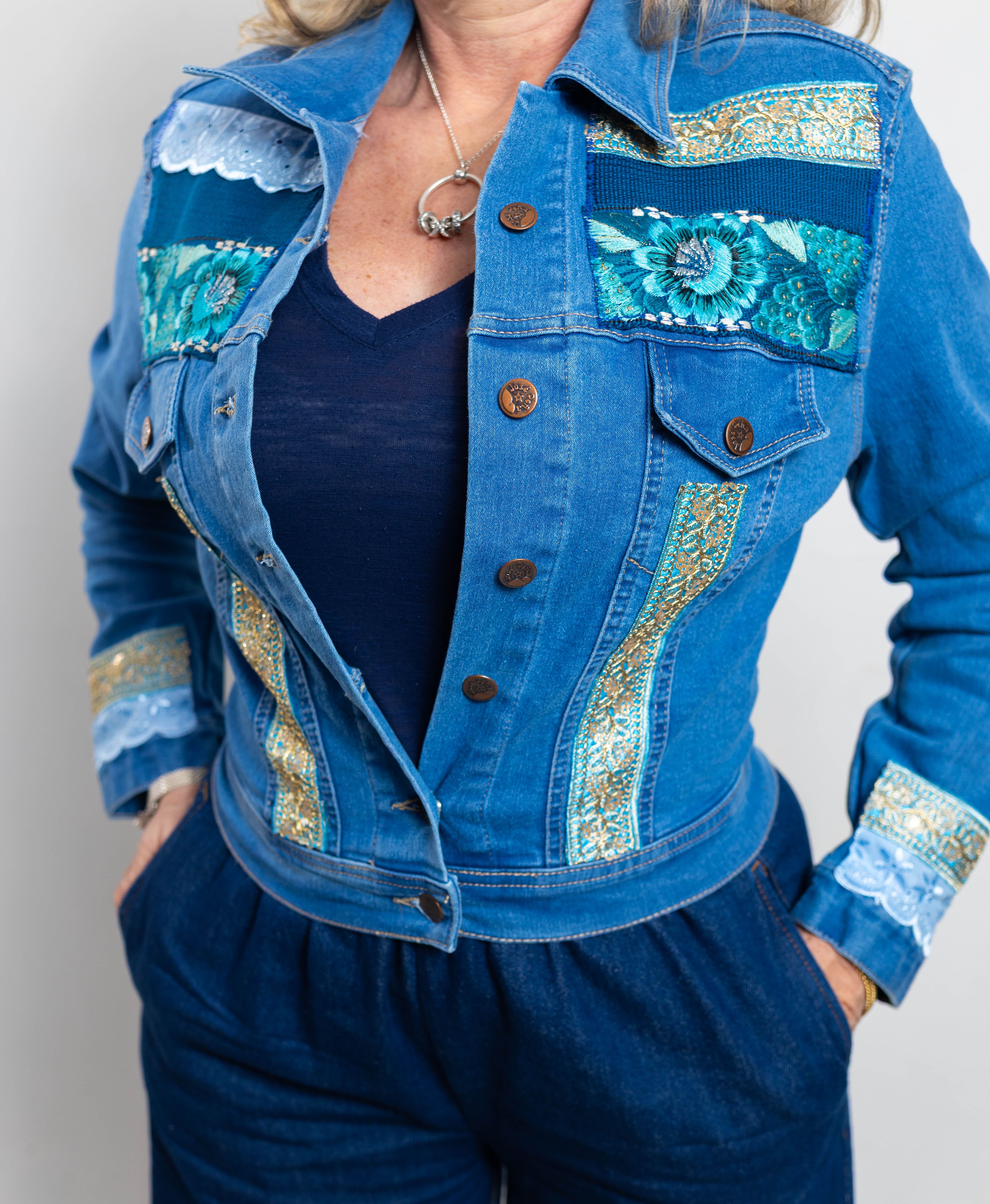 CHAQUETA DE MUJER